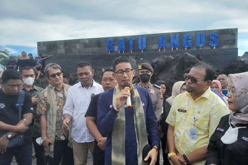 Menparekraf jadikan geopark Batu Angus Ternate destinasi nasional