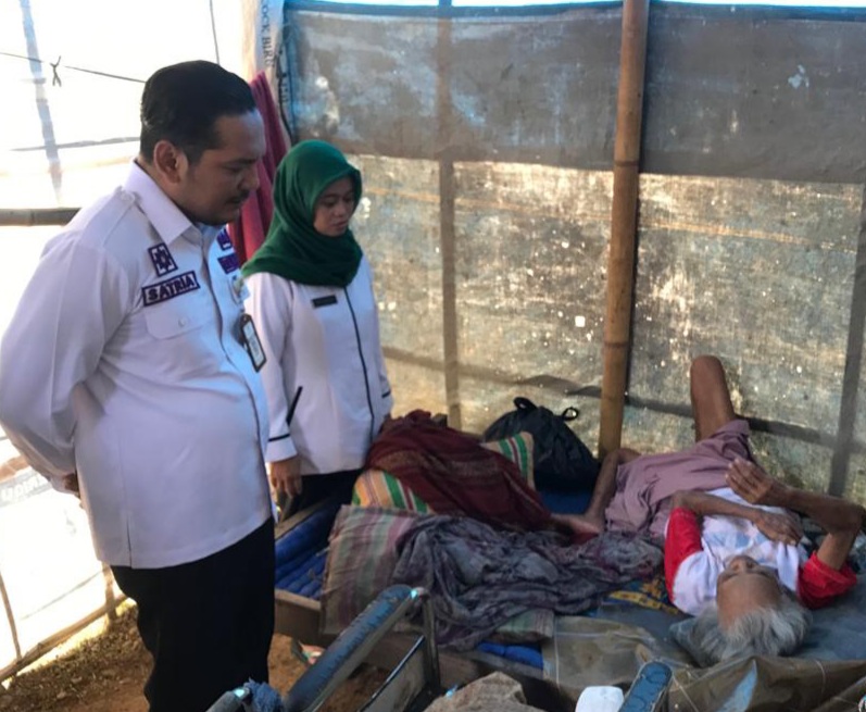 Lagi, di Kecamatan Kaliwungu Kudus lansia tinggal di gubuk reyot Lagi, di Kecamatan Kaliwungu Kudus lansia tinggal di gubuk reyotÂ