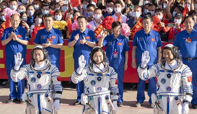 Shenzhou-14 bawa tiga astronaut China ke luar angkasa