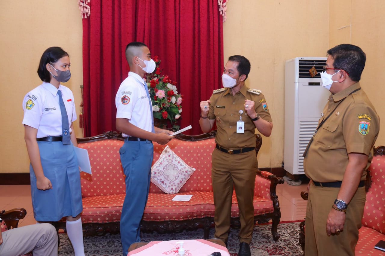 Dua siswa di Kudus terpilih ikut Paskibraka tingkat provinsi dan nasional Dua siswa di Kudus terpilih ikut Paskibraka tingkat provinsi dan nasional