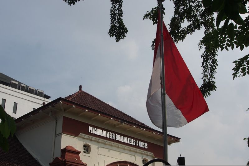 PN Surabaya kabulkan permohonan pernikahan beda agama