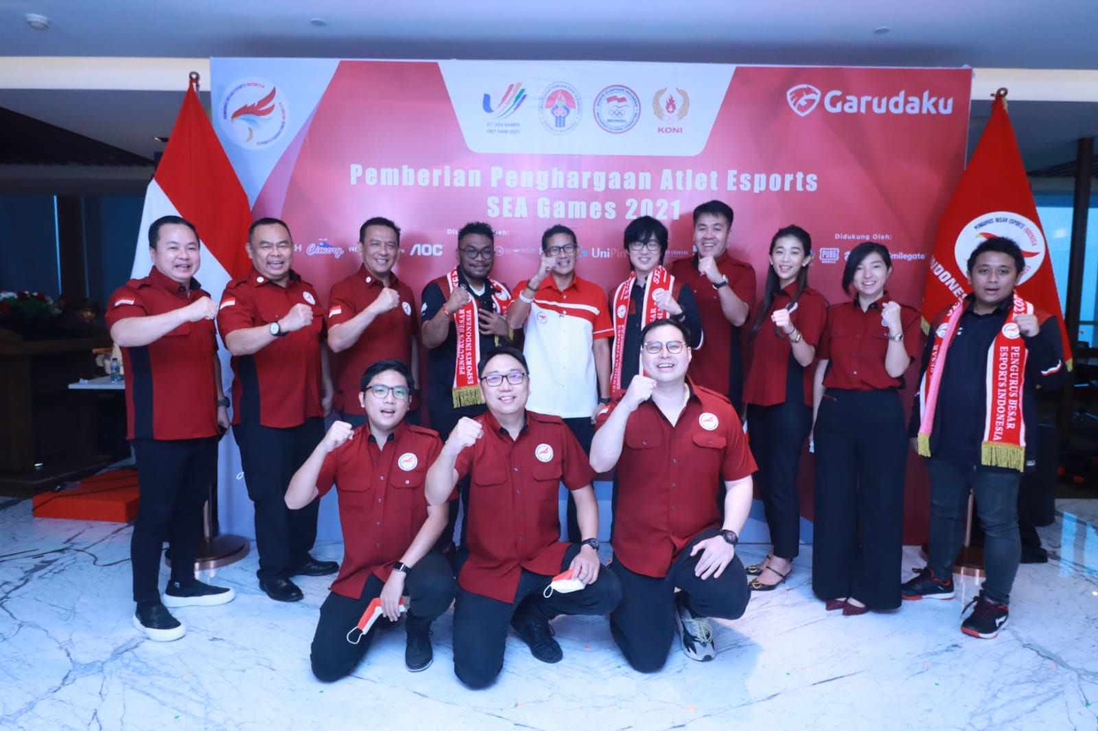 Sandiaga Uno apresiasi atlet esport raih 6 medali di SEA Games 2021 Sandiaga Uno apresiasi atlet esport raih 6 medali di SEA Games 2021