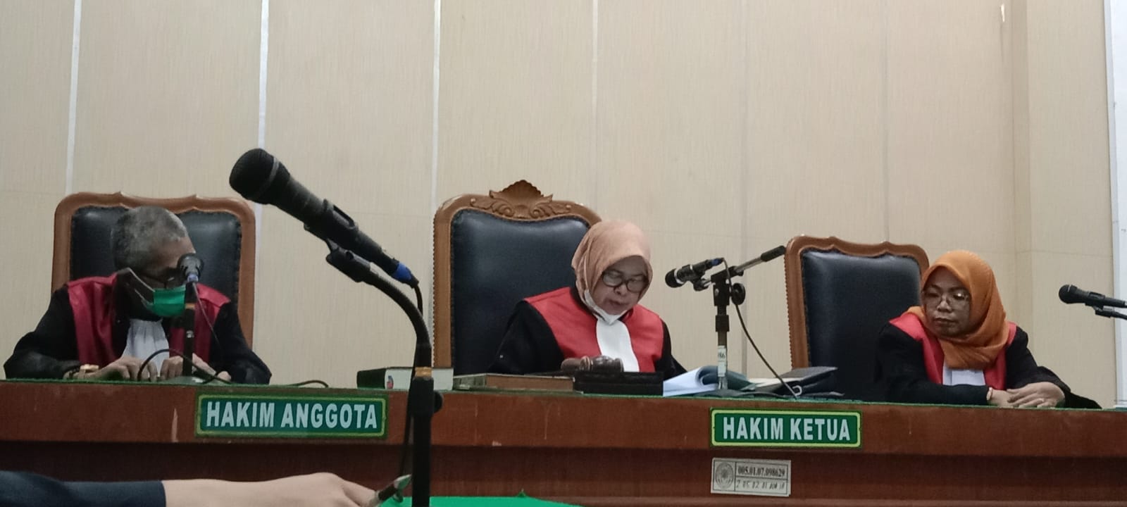 Terbukti korupsi Dana BOS, mantan Kepala SMAN 8 Medan dihukum 5,5 tahun penjara Terbukti korupsi Dana BOS, mantan Kepala SMAN 8 Medan dihukum 5,5 tahun penjara