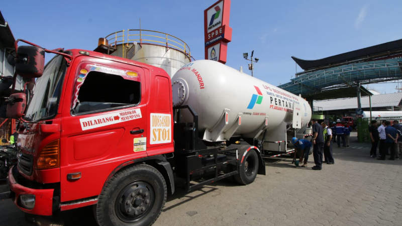 Pengamat minta masyarakat gunakan BBM dan LPG subsidi secara bijak Pengamat minta masyarakat gunakan BBM dan LPG subsidi secara bijak