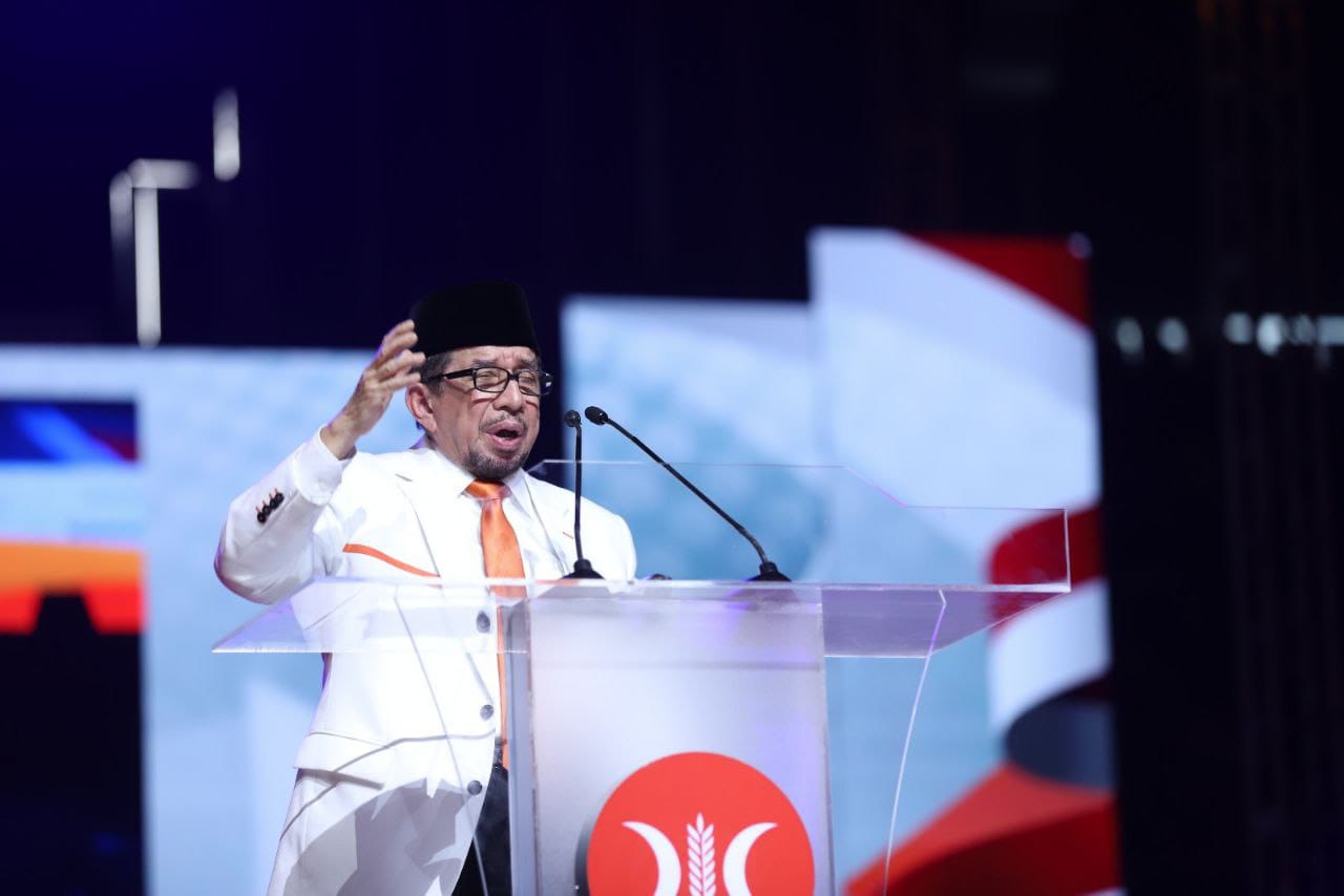 Ketua Majelis Syuro PKS dorong kolaborasi optimalkan ekonomi biru untuk kesejahteraan nelayan Ketua Majelis Syuro PKS dorong kolaborasi optimalkan ekonomi biru untuk kesejahteraan nelayan