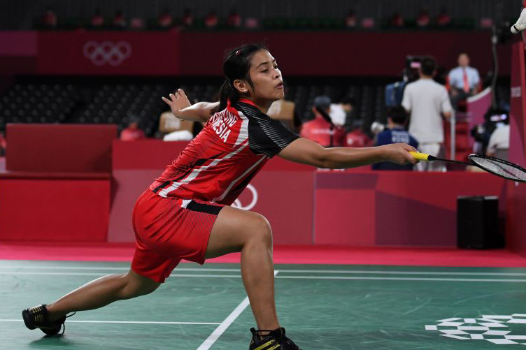 Tunggal putri Gregoria batal ke Swiss Open karena positif COVID-19