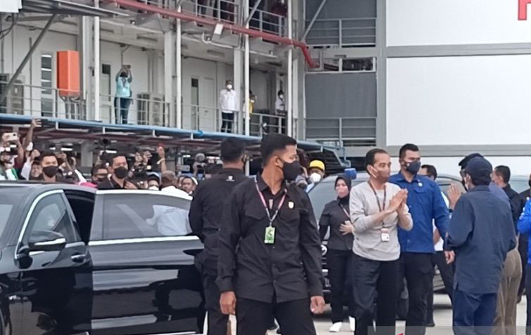 Presiden Jokowi hadir di Sirkuit Mandalika