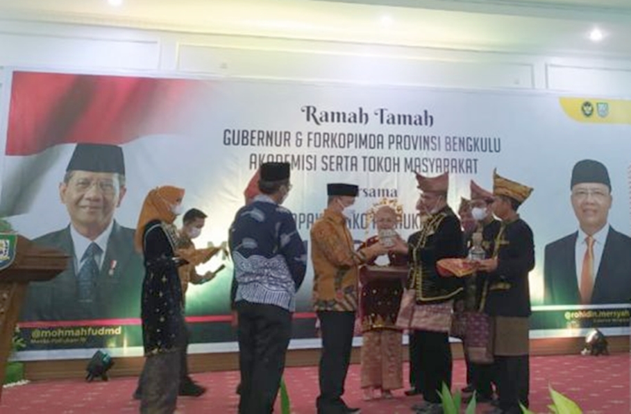 Gubernur Bengkulu bawa tanah dan air ke IKN Nusantara