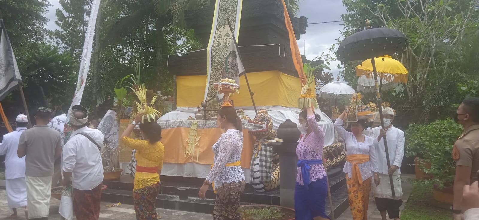 Umat Hindu Magelang ikuti rangkaian Nyepi secara terbatas Umat Hindu Magelang ikuti rangkaian Nyepi secara terbatas