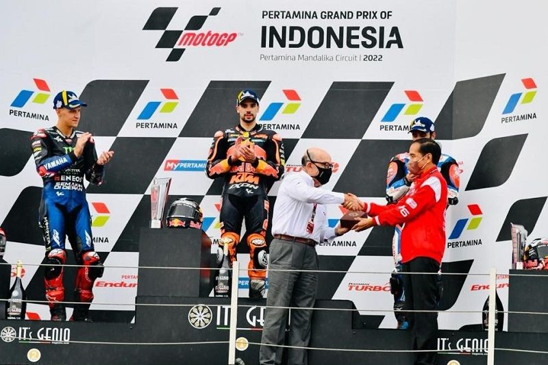 Presiden ucap selamat dan terima kasih atas suksesnya MotoGP Mandalika Presiden ucap selamat dan terima kasih atas suksesnya MotoGP Mandalika