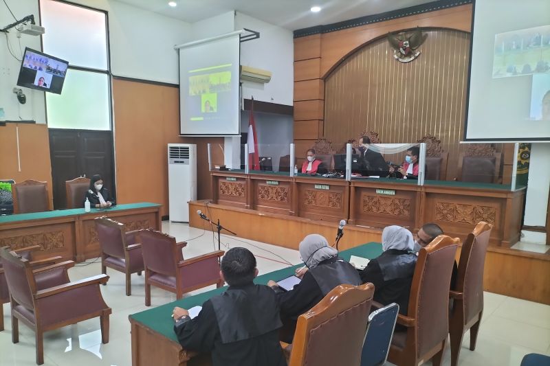 Olivia Nathania divonis tiga tahun penjara