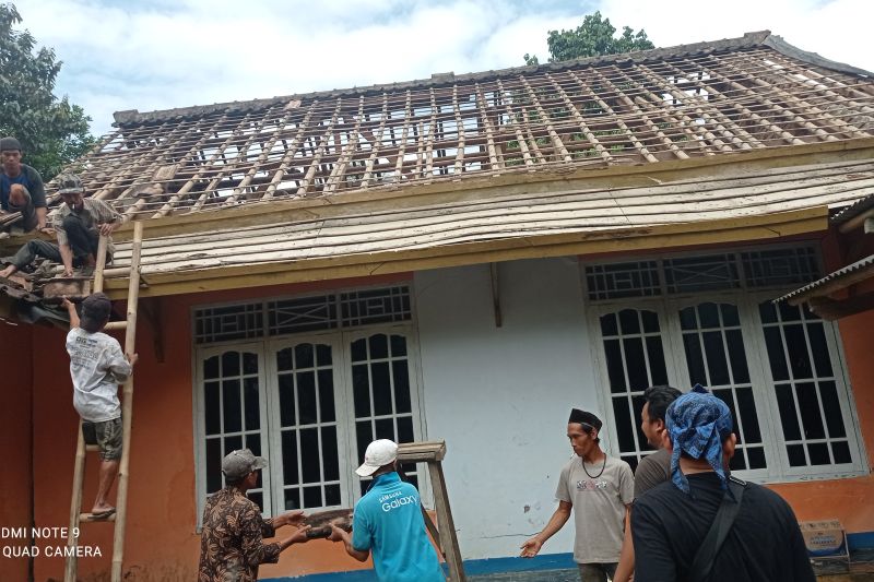 Warga korban tanah bergerak di Lebak dambakan relokasi