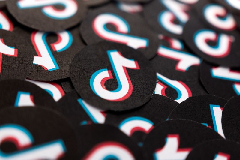 TikTok mulai hadirkan opsi durasi video panjang hingga 10 menit TikTok mulai hadirkan opsi durasi video panjang hingga 10 menit