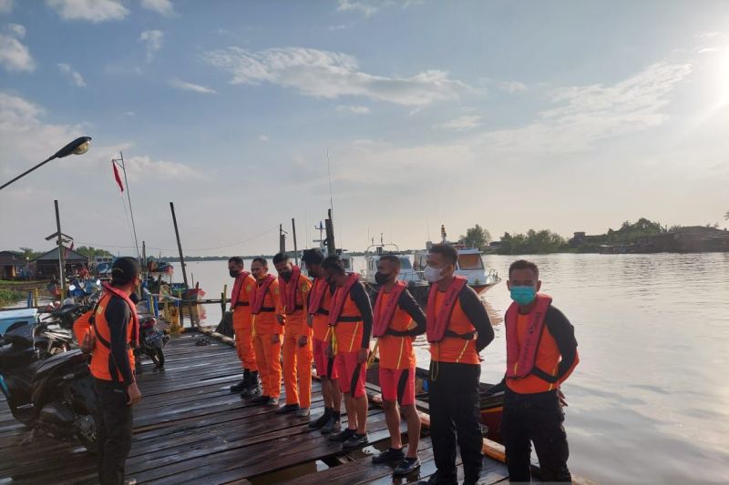 Tim SAR lanjutkan pencarian KM Sumber Daya di perairan Pulau Berhala Tim SAR lanjutkan pencarian KM Sumber Daya di perairan Pulau Berhala
