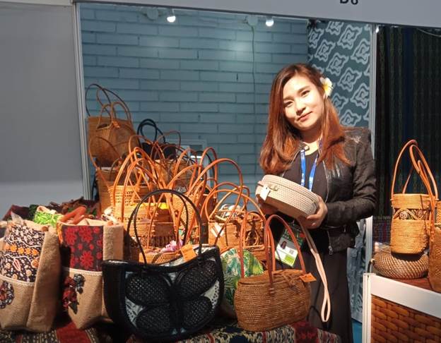 Gelar INACRAFT 2022, Pertamina beri fasilitas UMKM binaan ikut pamerkan produk