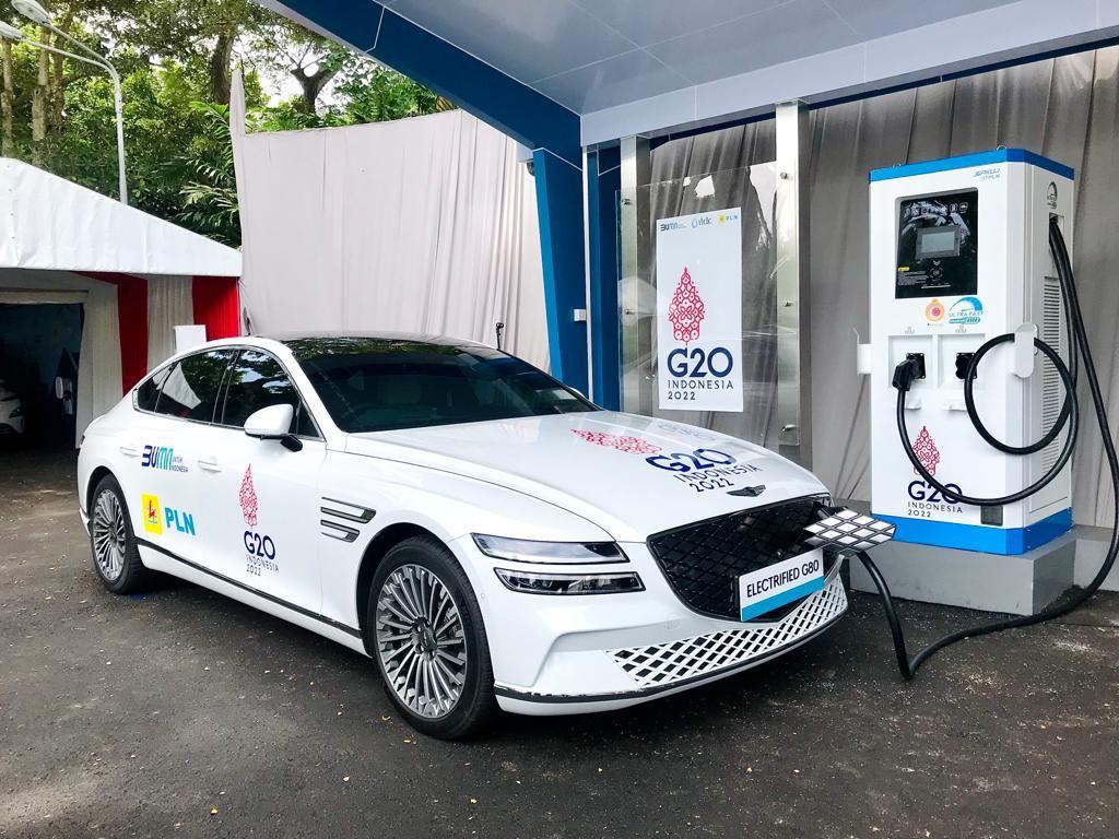  SPKLU ultra fast charging, isi mobil listrik cukup 30 menit