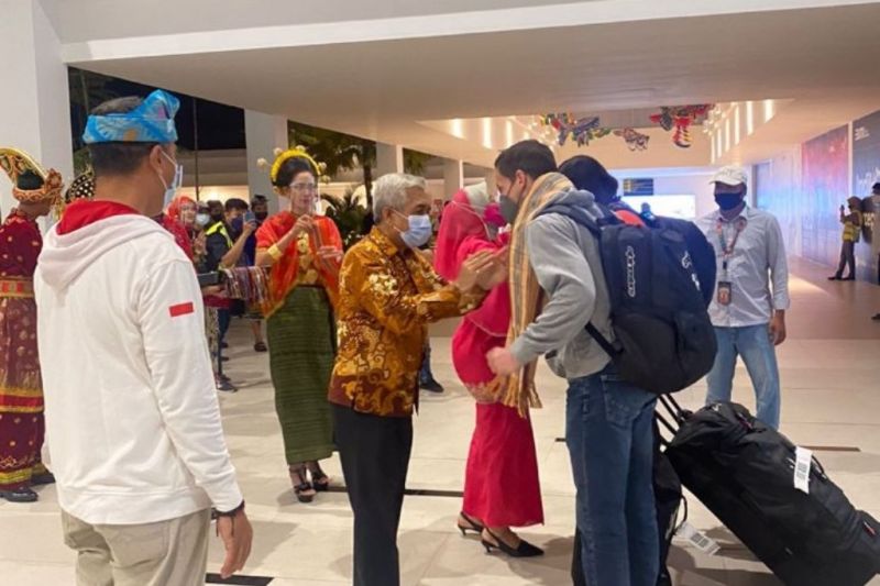 Kru dan pembalap MotoGP mulai tiba di Lombok Kru dan pembalap MotoGP mulai tiba di Lombok