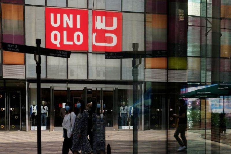 Gerai Uniqlo akan tutup sementara di Rusia