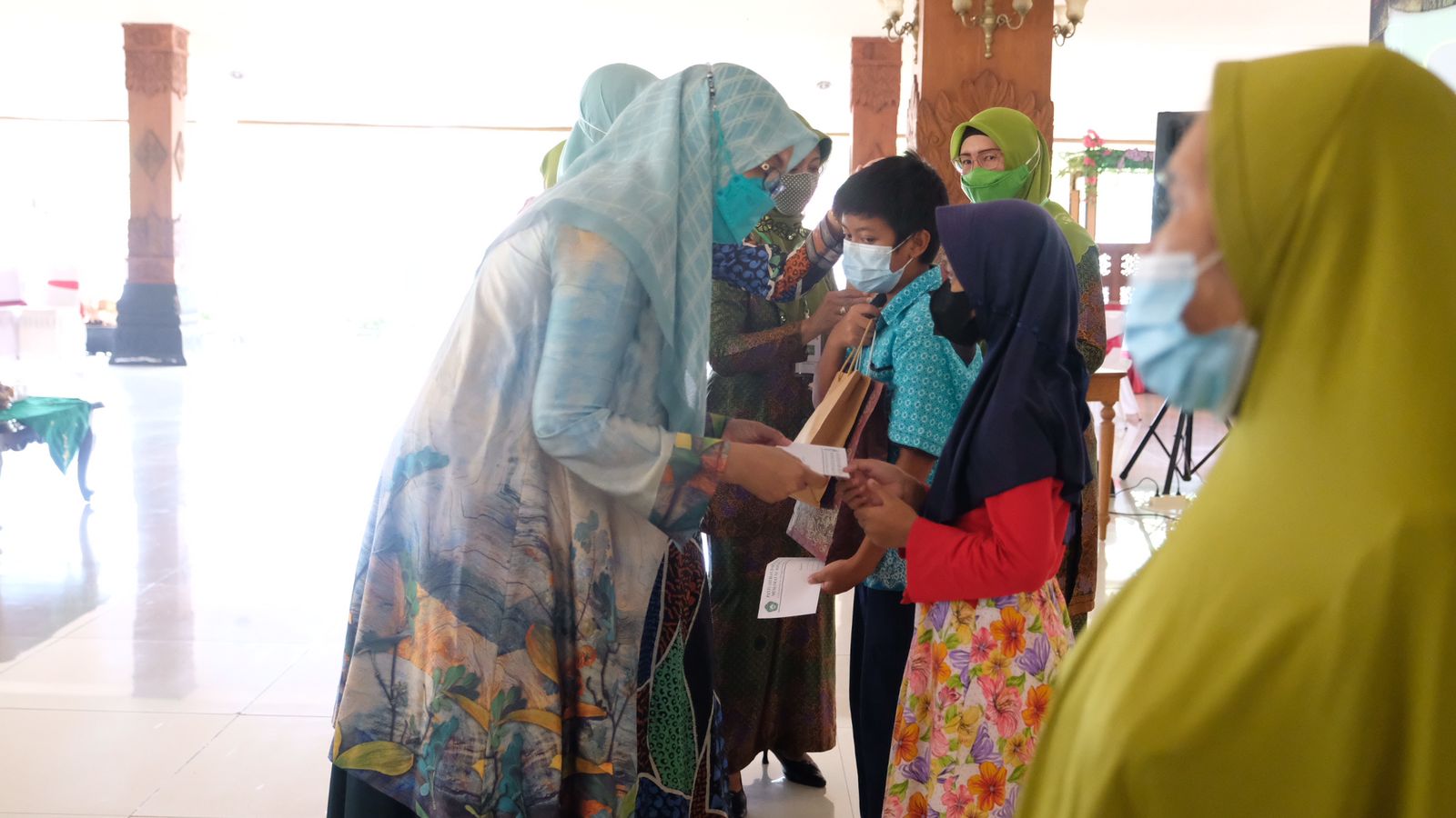 Peringati Harlah ke-76, PC Muslimat NU Kota Magelang santuni yatim piatu dan dhuafa Peringati Harlah ke-76, PC Muslimat NU Kota Magelang santuni yatim piatu dan dhuafa
