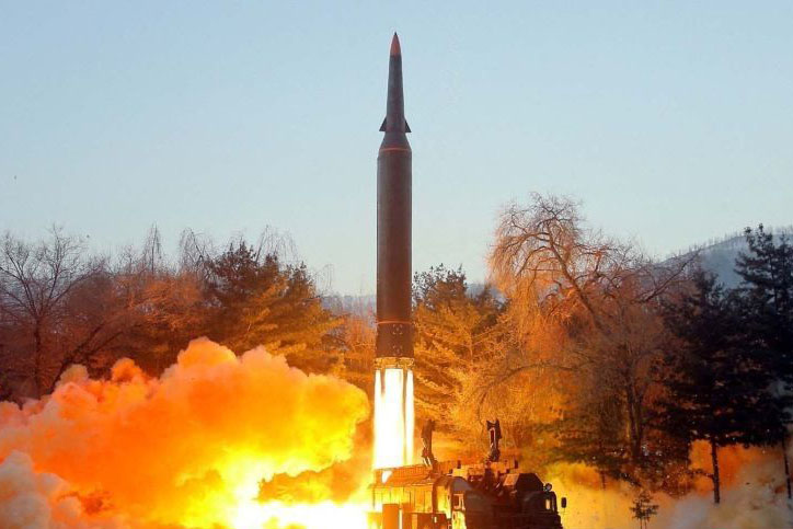 Korea Utara diduga gagal luncurkan rudal