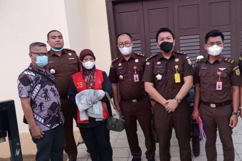 Kejati Kalbar tangkap tersangka korupsi PNPM di Sekadau