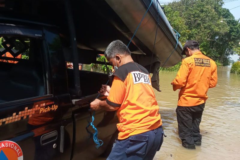 BPBD: Banjir genangi sejumlah wilayah di Cilacap BPBD: Banjir genangi sejumlah wilayah di Cilacap