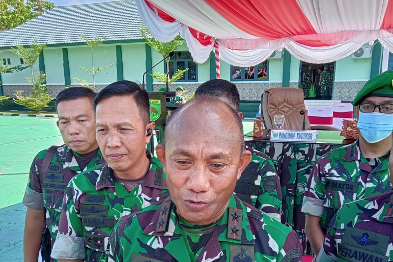 Pangdam harapkan prajurit TNI bantu kesulitan masyarakat Papua Barat Pangdam harapkan prajurit TNI bantu kesulitan masyarakat Papua Barat