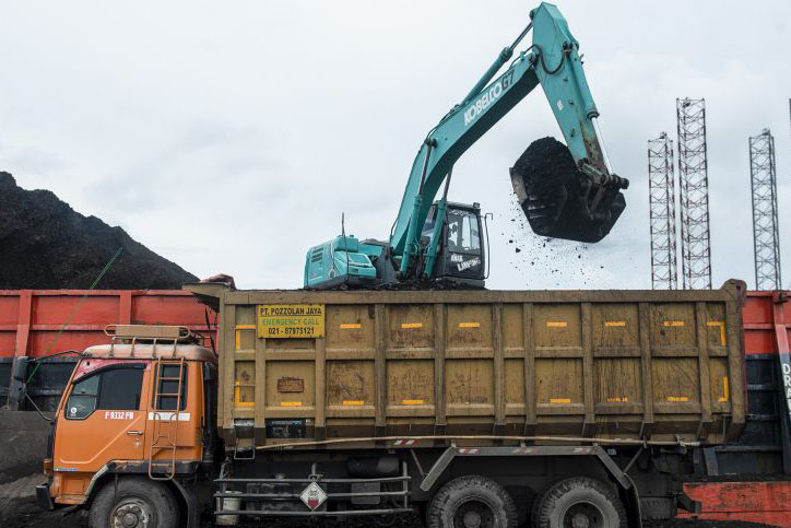 DKI bakal jatuhkan sanksi kepada pelaku pencemaran debu batubara DKI bakal jatuhkan sanksi kepada pelaku pencemaran debu batubara