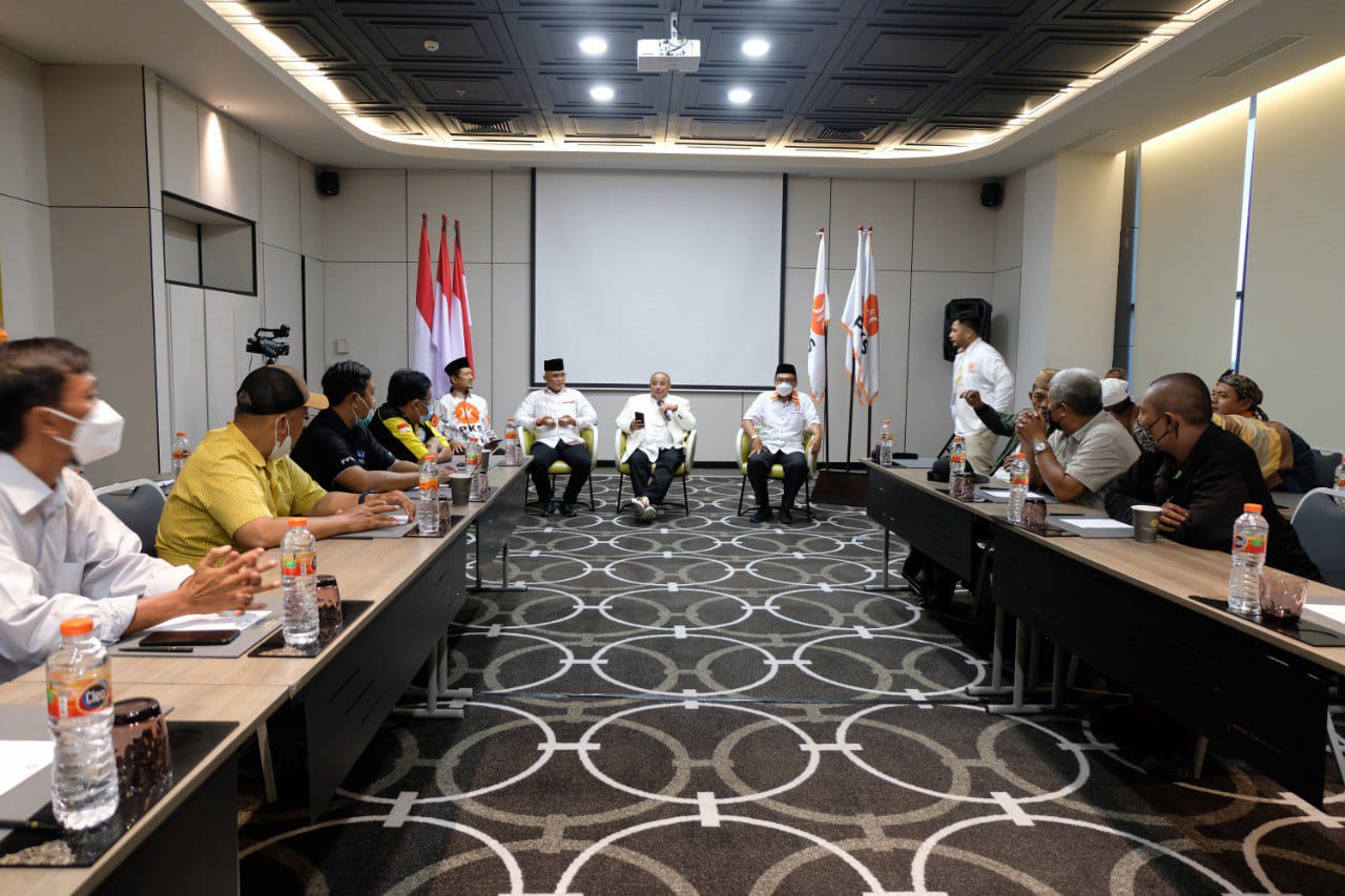 PKS terima perwakilan kelompok masyarakat Jatim tolak penundaan Pemilu PKS terima perwakilan kelompok masyarakat Jatim tolak penundaan Pemilu