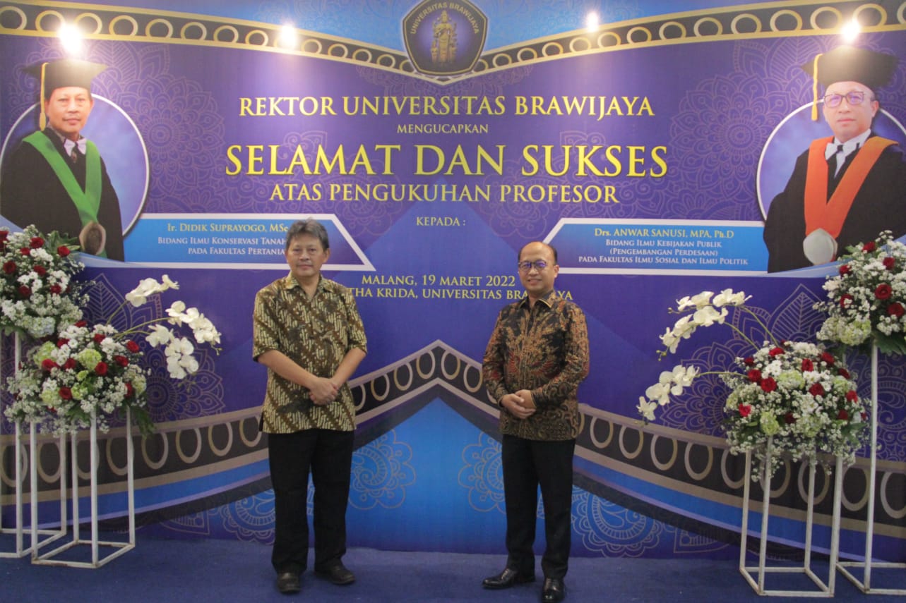 Universitas Brawijaya kembali kukuhkan dua profesor baru Universitas Brawijaya kembali kukuhkan dua profesor baru