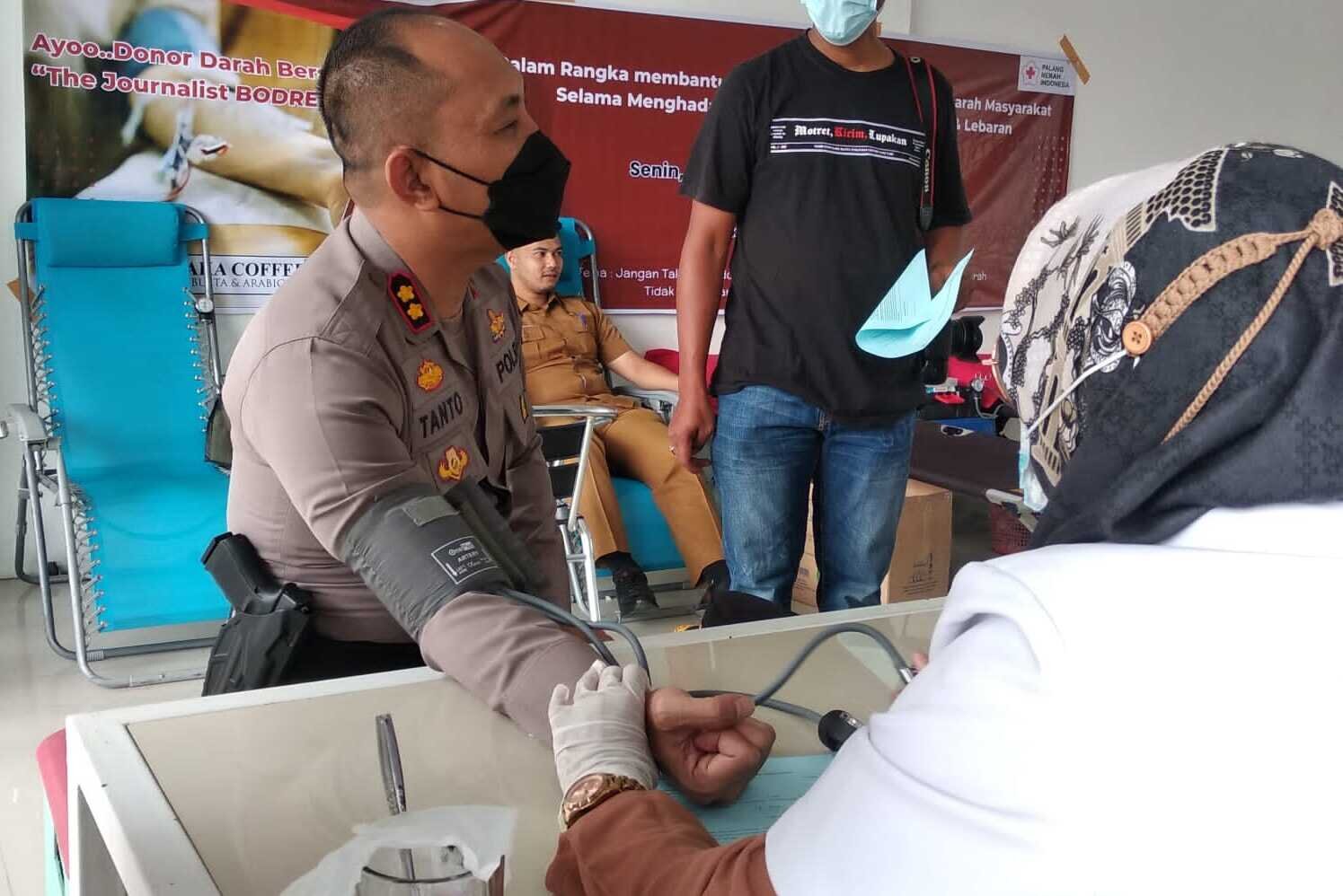 Bantu stok kebutuhan darah, jajaran Polres Lhokseumawe ikut Donor Darah The Journalist