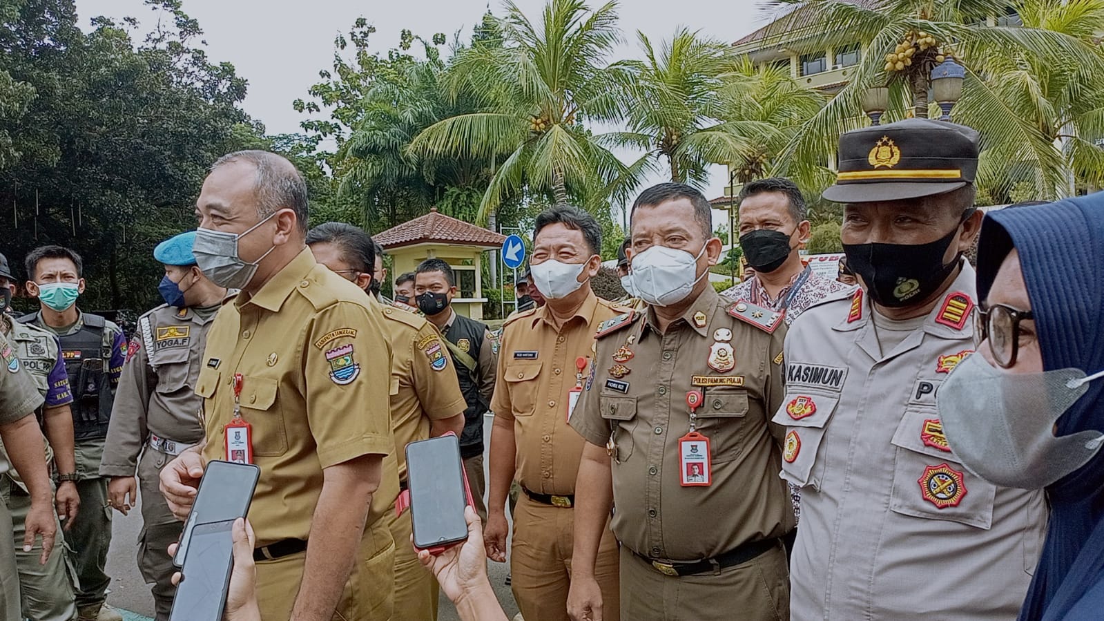 Hentikan kegiatan PT SLI, Bupati pastikan tidak akan keluarkan izin operasional Hentikan kegiatan PT SLI, Bupati pastikan tidak akan keluarkan izin operasional