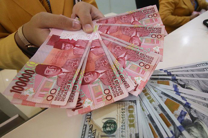 Rupiah Rabu pagi melemah 32 poin