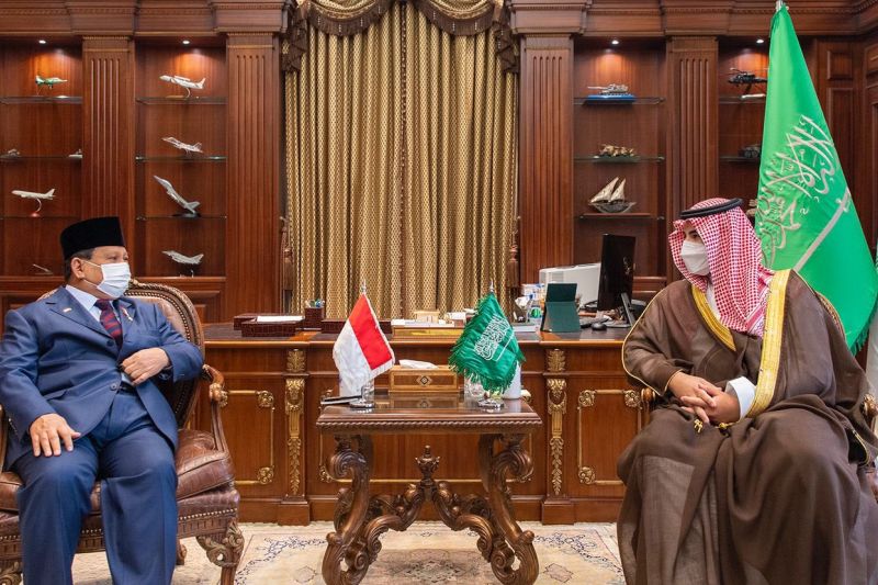 Menhan disambut Putra Raja Arab Saudi bahas kerja sama bilateral Menhan disambut Putra Raja Arab Saudi bahas kerja sama bilateral
