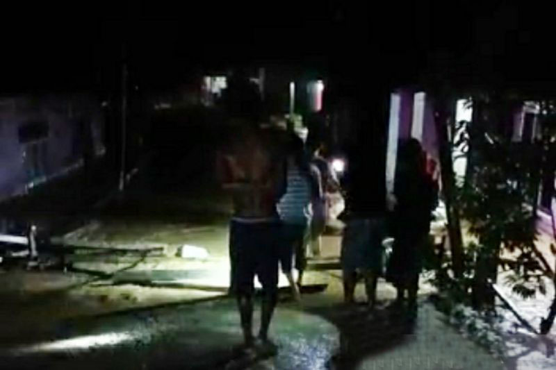 Sepuluh rumah hanyut akibat banjir di Desa Galumpangan Tolitoli