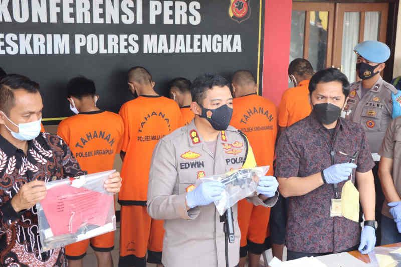 Polres Majalengka tangkap sembilan pencuri kendaraan bermotor Polres Majalengka tangkap sembilan pencuri kendaraan bermotor