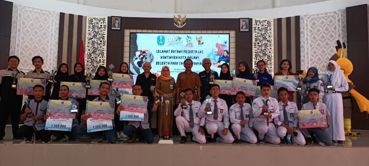 Kota Malang kembali raih juara LKS SMK tingkat provinsi Jawa Timur Kota Malang kembali raih juara LKS SMK tingkat provinsi Jawa Timur