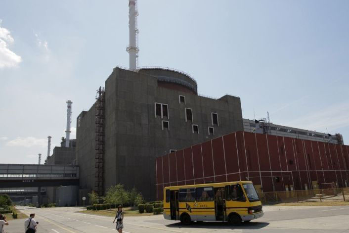 AS: Reaktor nuklir di PLTN Ukraina yang terbakar dimatikan