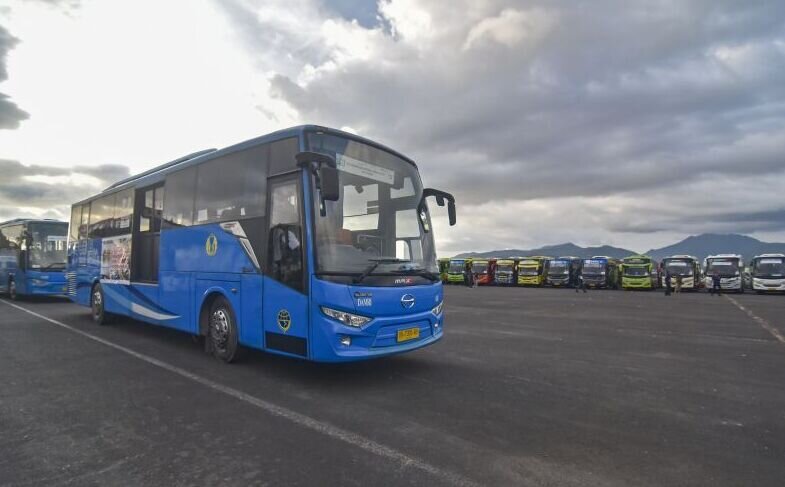 Damri sediakan bus gratis dukung pergelaran MotoGP di Mandalika Damri sediakan bus gratis dukung pergelaran MotoGP di Mandalika