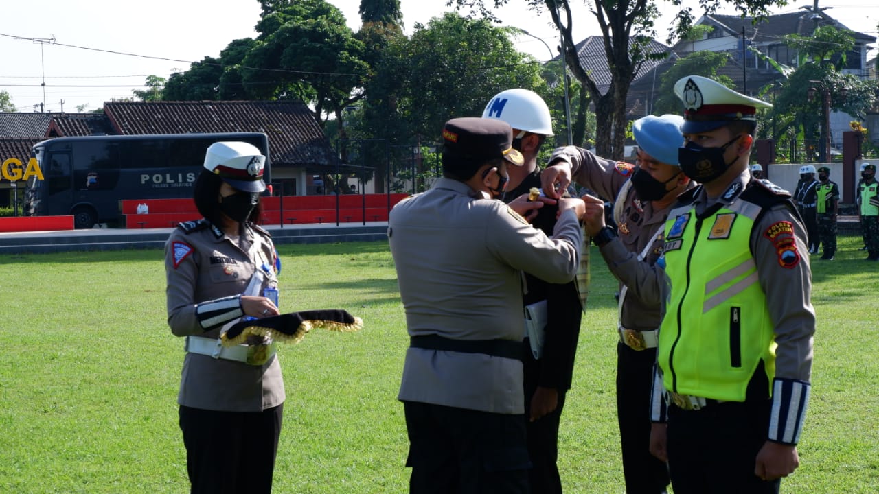 68 personel dilibatkan pada Operasi Keselamatan Lalu Lintas Candi 2022 68 personel dilibatkan pada Operasi Keselamatan Lalu Lintas Candi 2022