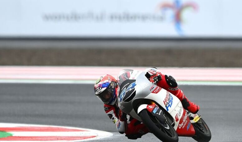 Mario Aji impresif amankan start baris terdepan Moto3 di Mandalika Mario Aji impresif amankan start baris terdepan Moto3 di Mandalika
