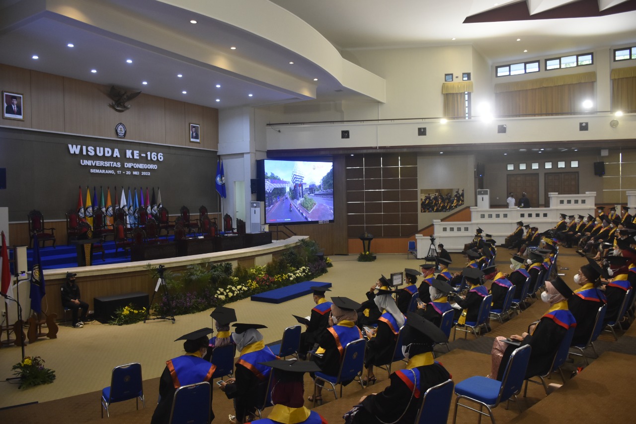 Undip wisuda 1.504 mahasiswa secara luring