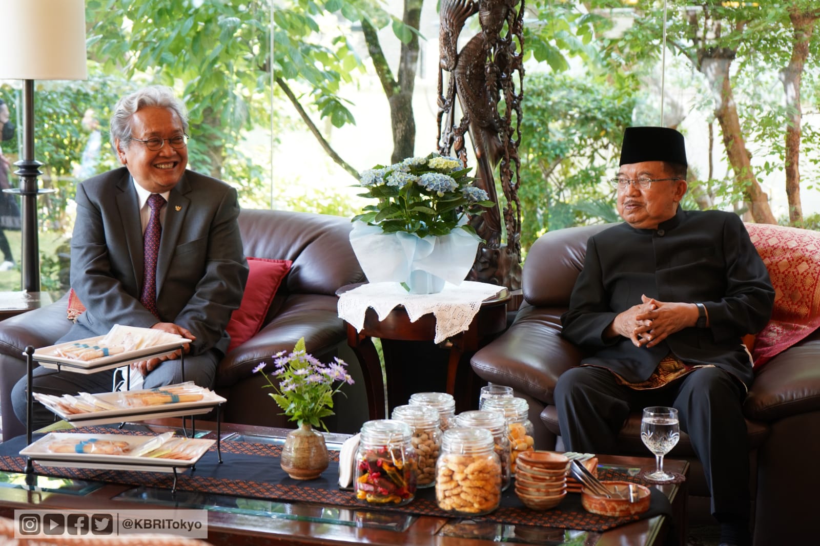 Cerita Jusuf Kalla di balik pemberian bintang jasa tertinggi dari Kaisar Naruhito Cerita Jusuf Kalla di balik pemberian bintang jasa tertinggi dari Kaisar Naruhito