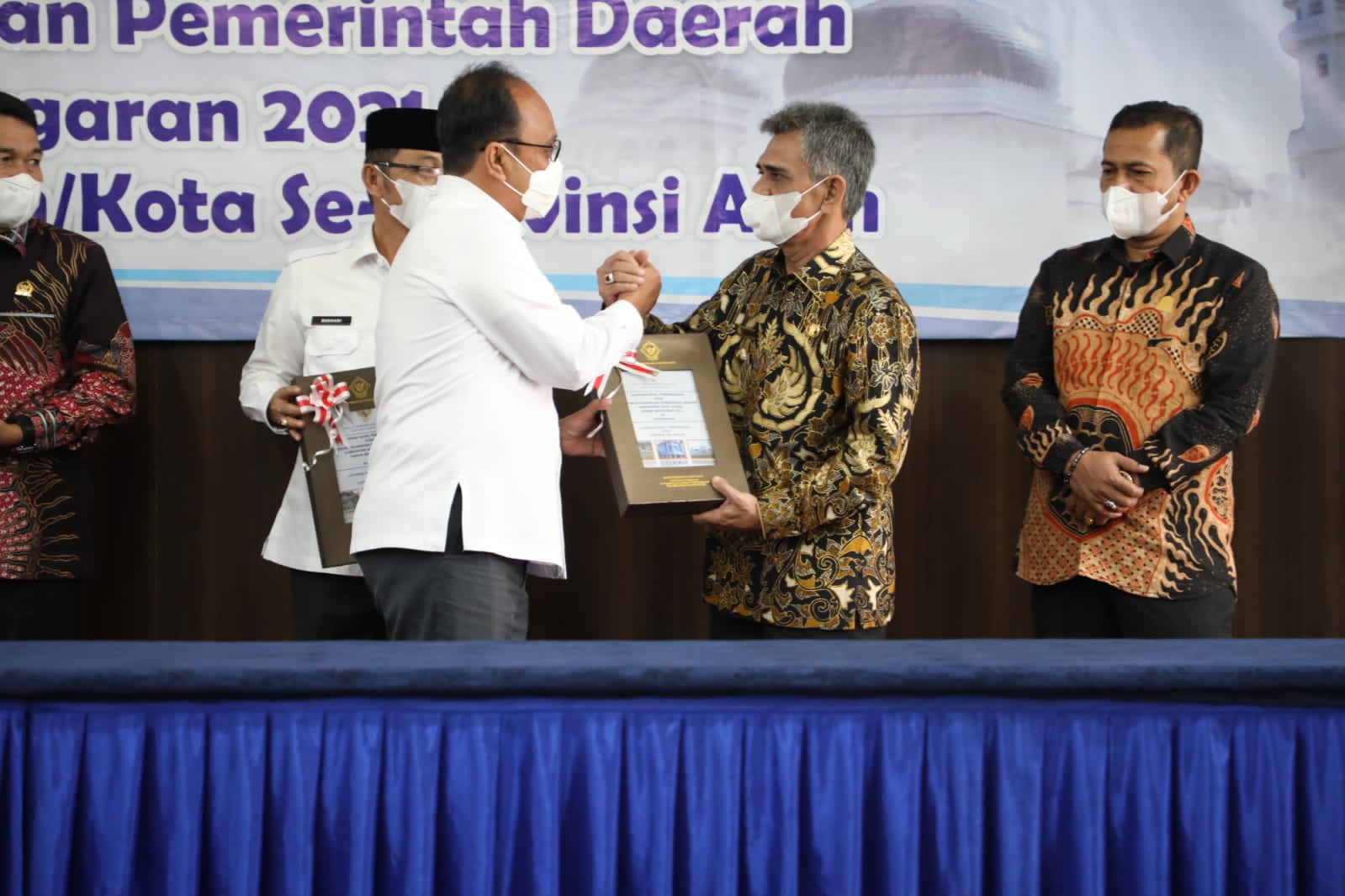 Pemerintah Kabupaten Aceh Utara terima WTP bersama dua kabupaten lain Pemerintah Kabupaten Aceh Utara terima WTP bersama dua kabupaten lain