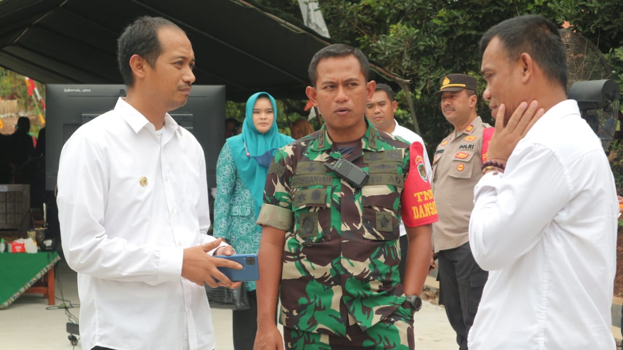 Dandim 0619/Purwakarta: Program TMMD wujud jati diri TNI AD yang dekat dengan rakyat Dandim 0619/Purwakarta: Program TMMD wujud jati diri TNI AD yang dekat dengan rakyat