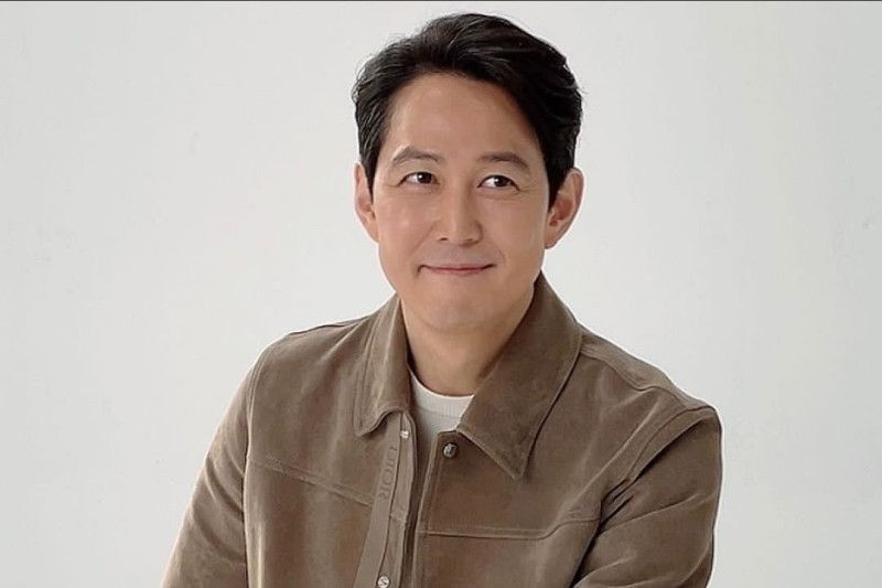 Lee Jung-jae bersyukur bisa debut sutradara di film Hunt