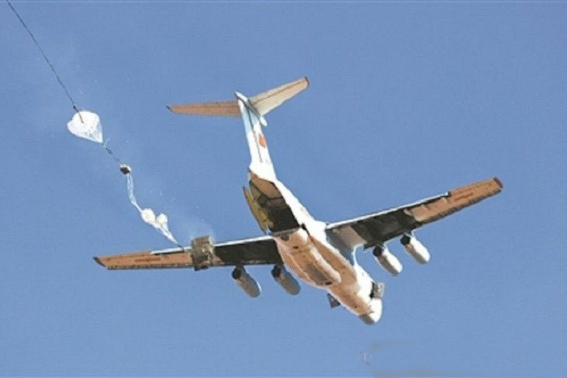 China kerahkan J-16 pada patroli udara bersama Rusia