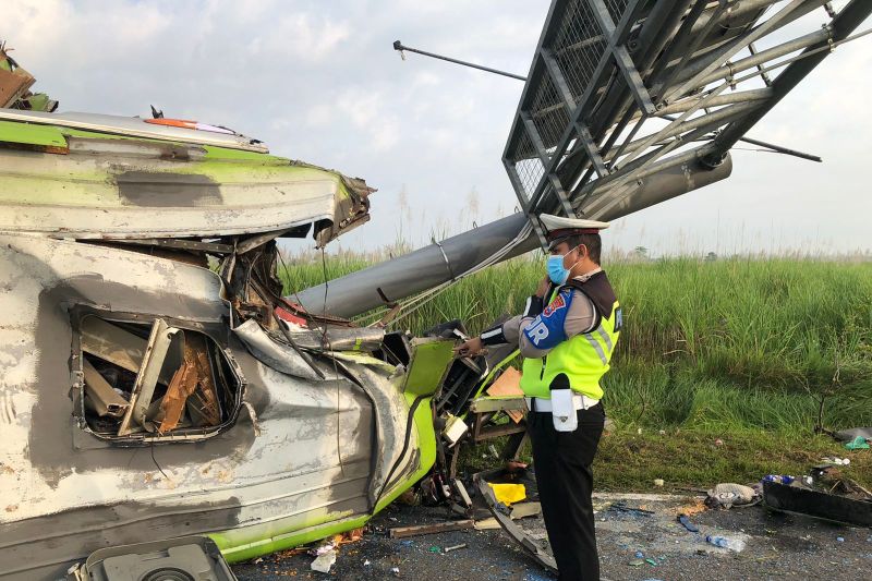 Polisi kedepankan sisi kemanusiaan ungkap penyebab kecelakaan bus