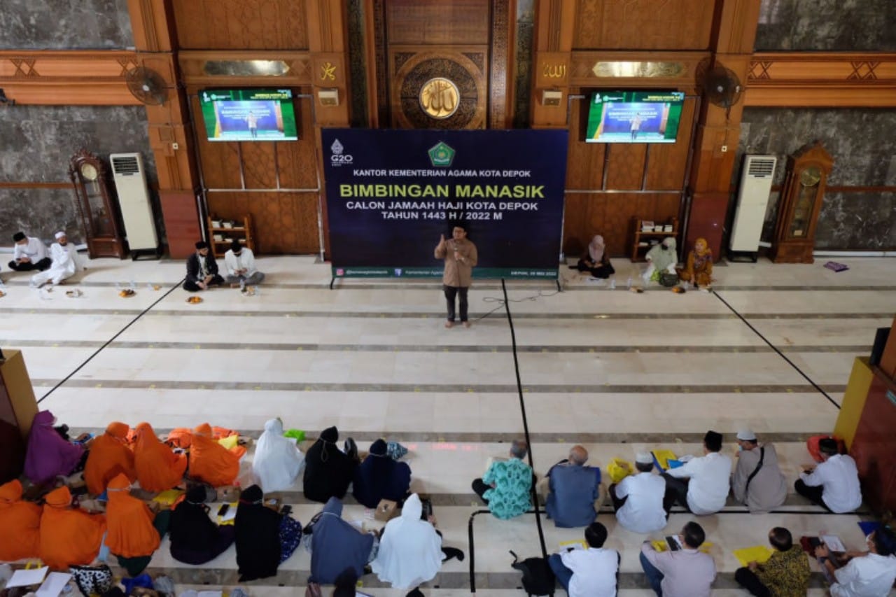 776 calhaj asal Kota Depok ikuti manasik haji