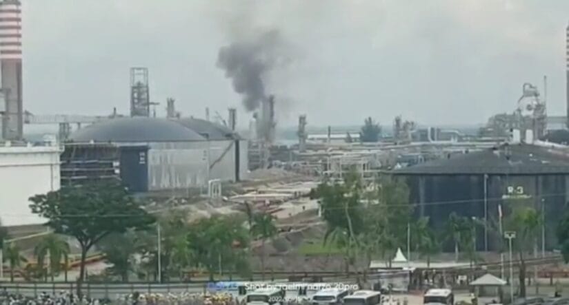 Kilang Pertamina RU V Balikpapan terbakar, lima orang dikabarkan jadi korban